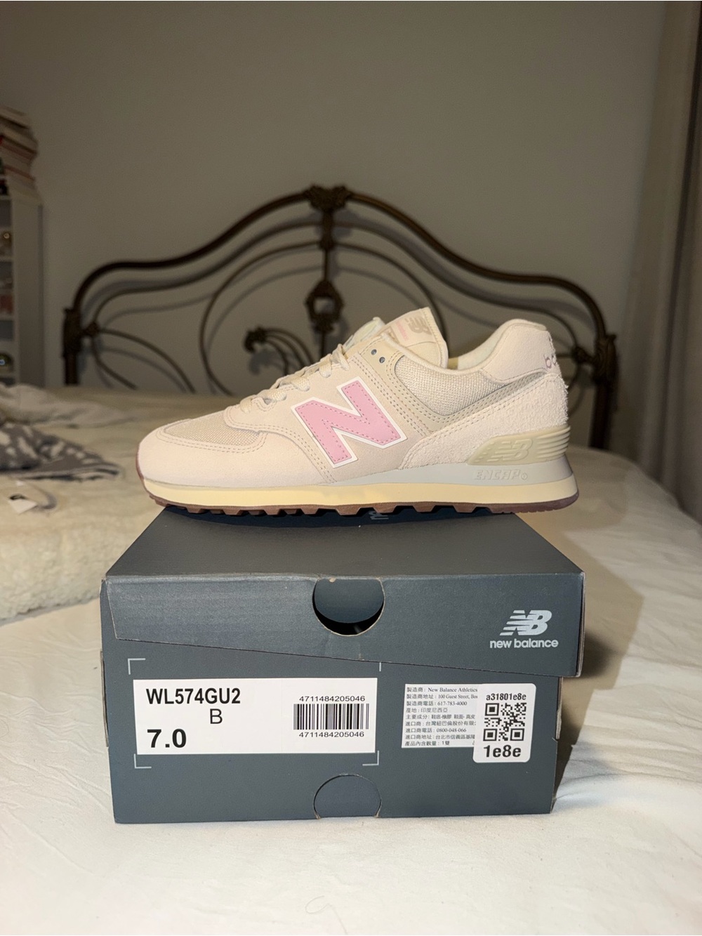 New Balance Women's Sneakers in Cream and Pink Accents